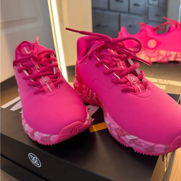 G/FORE MG4+ Women’s Golf Shoe Spikeless - Picture 2 of 7